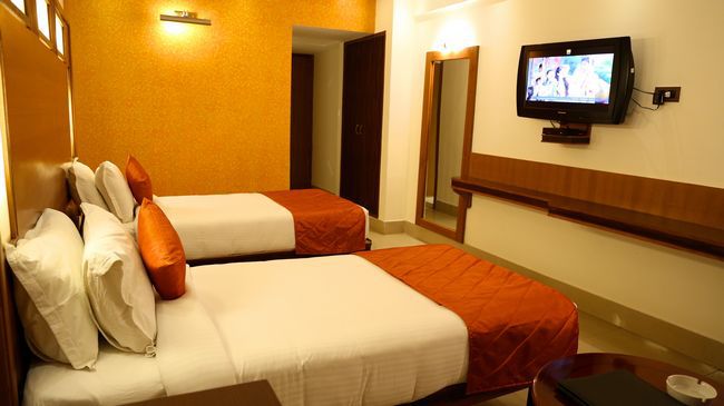 Inderlok Hotel Dehradun Habitación foto